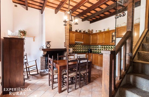 Sant Feliu de Pallerols Cottage | Beautiful town house with garden and barbecue with capacity for 12 people