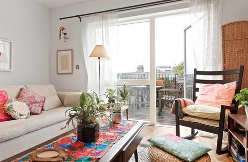 Newham Apartment | Beautiful 1 bed w/ balcony in East London 10min to tube