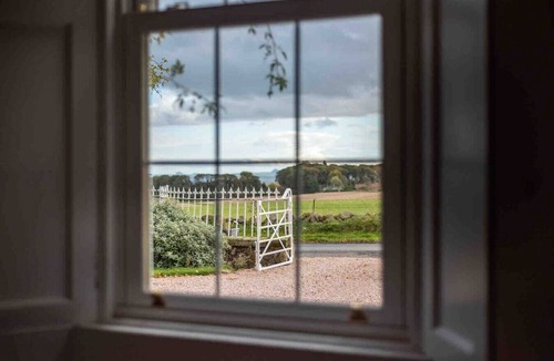 Kirkcaldy House | Beautiful 4 bdrm Farmhouse with ocean views, Fife.