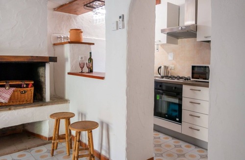 Villaggio Piras Apartment | Beautiful apartment for 4 people with A/C, TV, patio and pets allowed