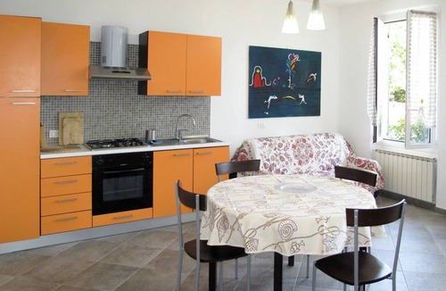 Poggi Apartment | Beautiful apartment for 4 people with WIFI, TV and patio