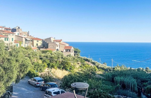 Poggi Apartment | Beautiful apartment for 4 people with WIFI, TV and patio