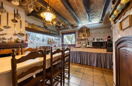 Urbanizacion El Mas Reixac Villa | Beautiful authentic Spanish house with huge pool and outdoor kitchen!