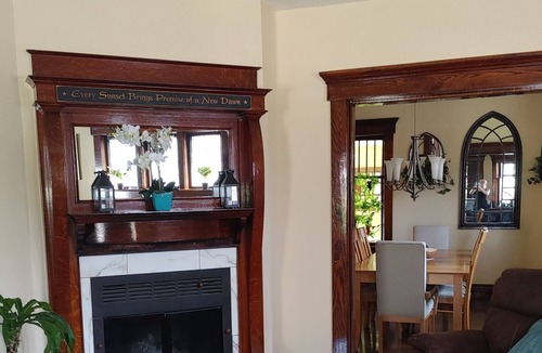 Niagara Falls House | Beautiful Century Home in the heart of the city