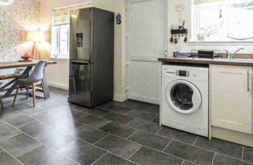 Connel House | Beautiful cosy 2-bedroom entire house in Connel, near Oban