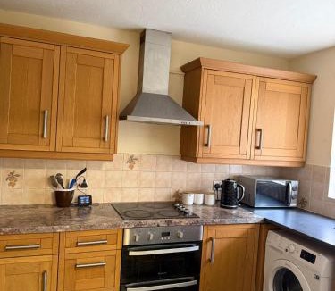 Custom House House | Beautiful Double Room in Heart of London