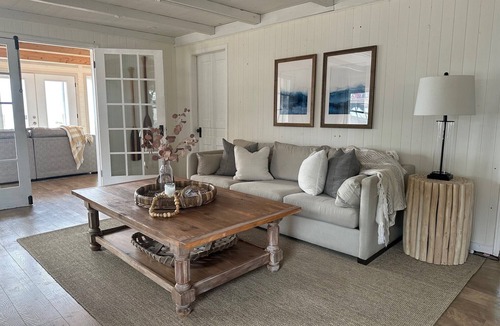 Long Point Cottage | Beautiful FULLY Renovated Beach House