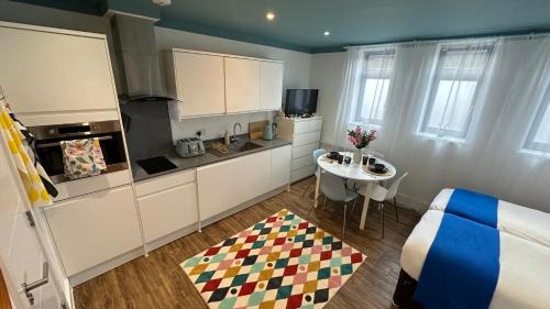 Northumberland Park Apartment | Beautiful Studio Flat