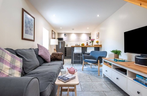 Drumnadrochit House | Beautiful villa for 2 people with WIFI and TV