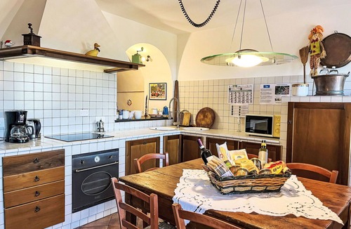 Lucinasco House | Beautiful villa for 6 people with WIFI, A/C, TV and patio
