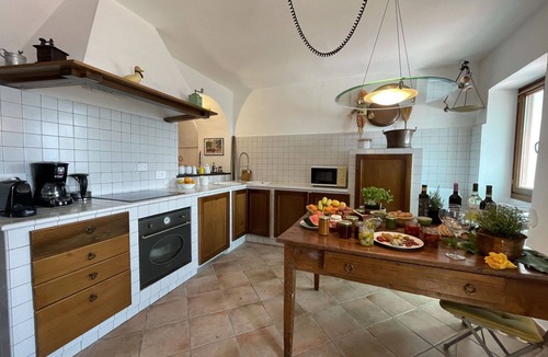 Lucinasco House | Beautiful villa for 6 people with WIFI, A/C, TV and patio