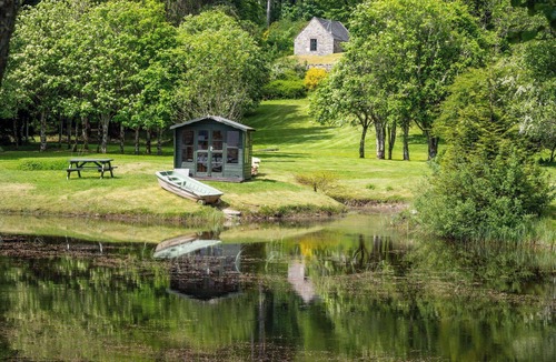 Invermoriston House | Beautiful villa for 2 guests with WIFI