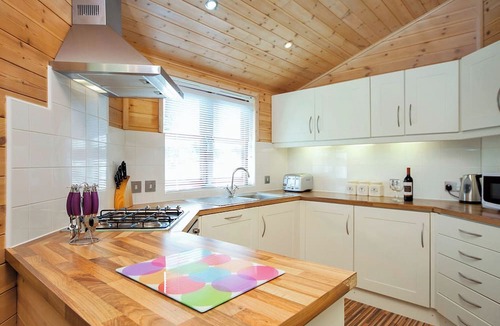 Raywell Ski Chalet | Beechwood Spa (Pet Garden)