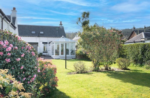 Lamlash House | Benoronsay 4 bedroom holiday home, Lamlash, Isle of Arran. Pet friendly