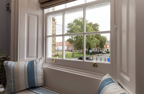 Beverley Cottage | Beverley Minster House