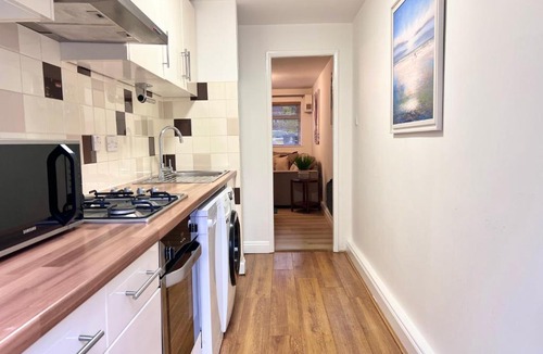 Hertford Apartment | Bibis Home - Hertford