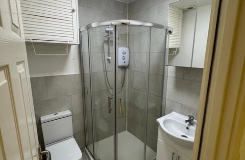 Canning Town North Apartment | Bidder Street Guest House And Apartments