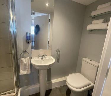 Cumbernauld Hotel | Black Bull with Rooms-Upper