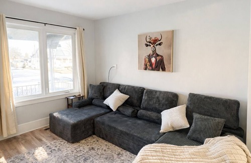 Walkerville House | Black Door Bungalow