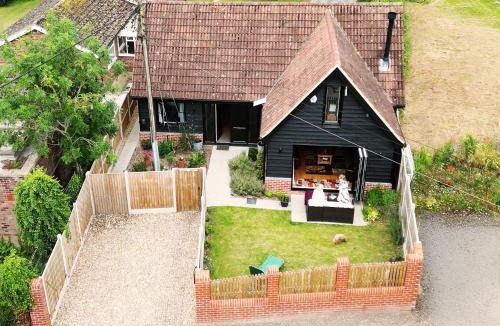 Sudbury House | Blackberry Barn by The Suffolk Cottage Collection
