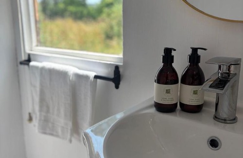 Enniskillen Other | Blackthorn and Rose Shepherds Huts