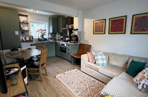 St Albans House | Blissful double bedroom in St Albans
