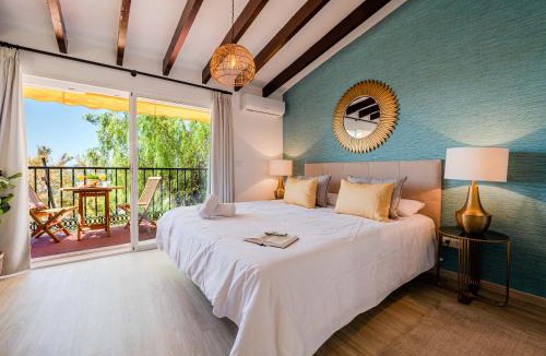 Pedregalejo Playa Apartment | BLUE SEA - houses with terrace