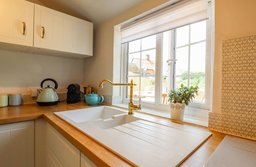 Bury St Edmunds Cottage | Bluebird Cottage