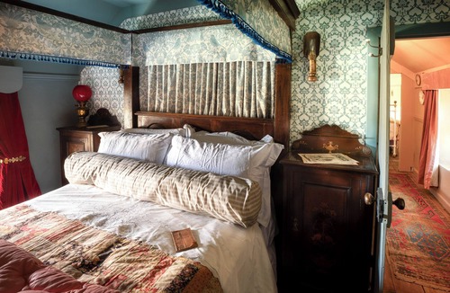 Sanday House | Boloquoy Victorian Farm & Watermill. Authentic period immersive experience