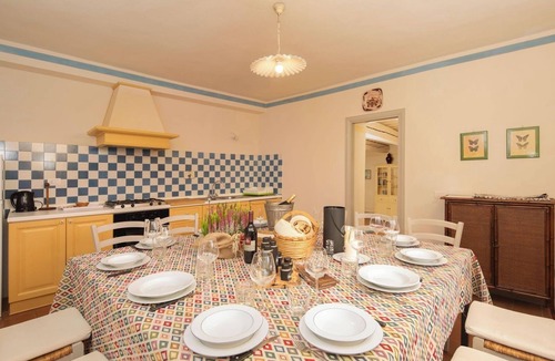 Lamporecchio Villa | Borgo Casorelle 20 in Lamporecchio , Toscana