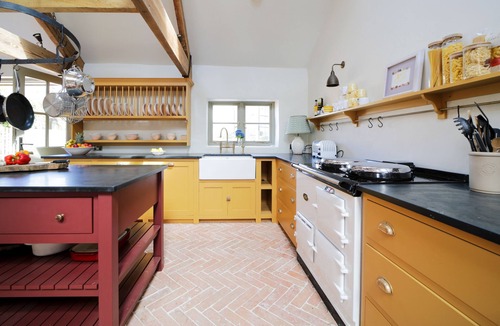 Camborne Cottage | Bospebo Cottage, nr St Ives, sea views, idyllic setting - Sleeps 8+dogs