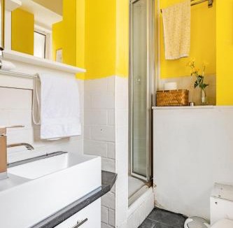 Shadwell Apartment | Boutique & Spacious 2BR, Zone 1, Opposite Tube