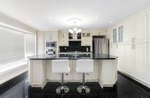 Brampton House | Brampton Mansion Getaway!