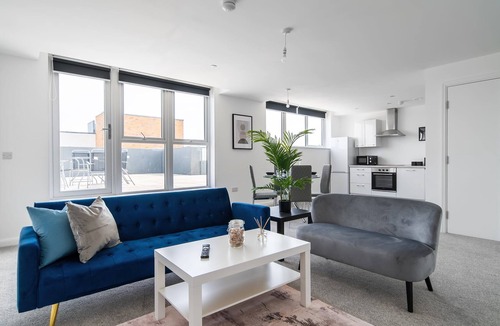 Luton Apartment | Brand New, 2 Bed Penthouse Apartment in Luton 49