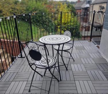 Sheffield Apartment | Brand new modern, quirky and stylish studio apartment