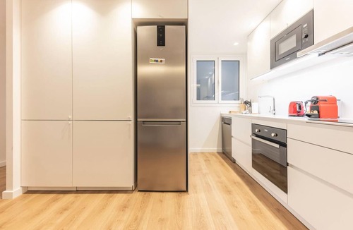 el Mercadal Apartment | Bravissimo Afra, 2-bedroom apartment in the center of Girona