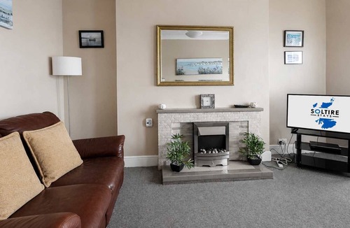 Rothesay Apartment | Breathtaking Sea-View Apartment Steps from Rothesay Harbor