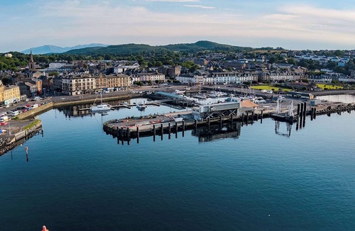 Rothesay Apartment | Breathtaking Sea-View Apartment Steps from Rothesay Harbor