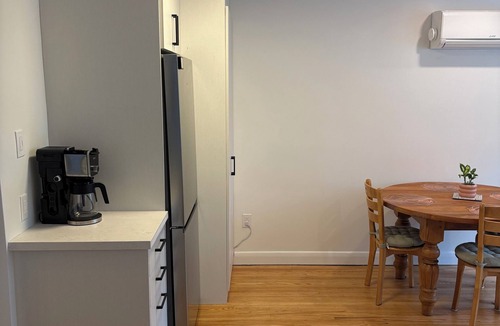 Woodbine Heights Apartment | Bright East York Retreat | Walk to Danforth and Transit | Free Parking