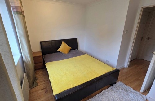 Whittington House | Bright Family Home
