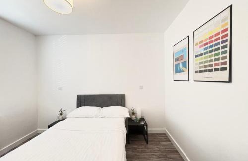 Braintree House | Bright Modern Home with Garden with Free Parking