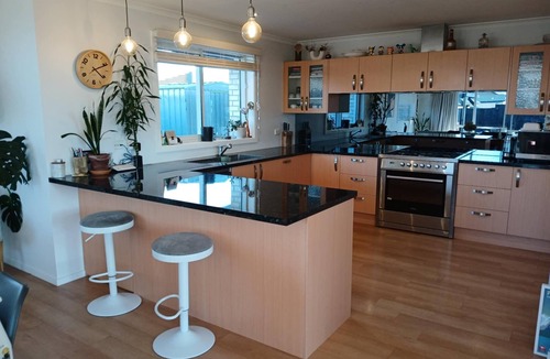 Brightwater House | Brightwater Beauty - Your home away from home.