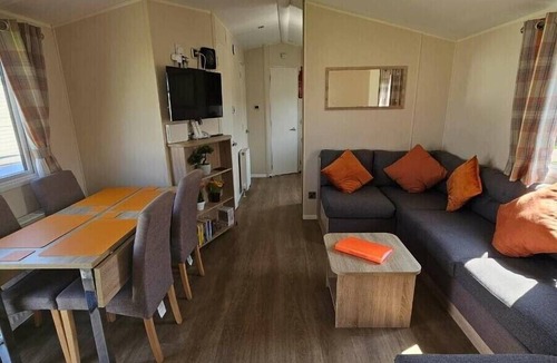 Hopton Cottage | Broadland Sands - Holiday Accommodation 21136