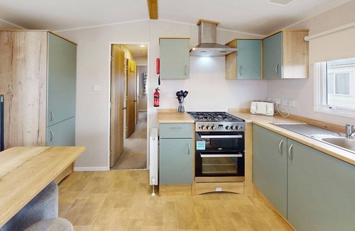 Crowle House | Bronze 2 Bedroom Pet