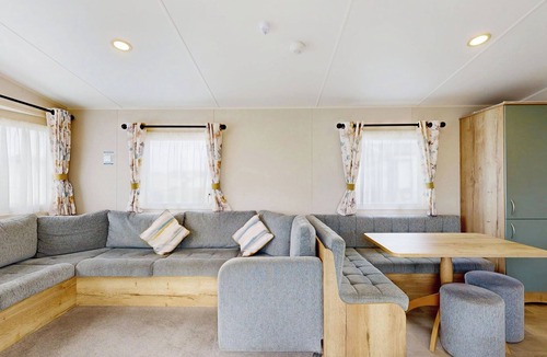 Crowle House | Bronze 2 Bedroom Pet