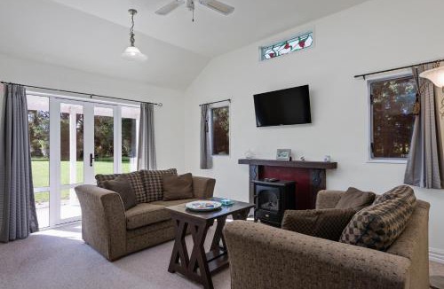 Renwick Apartment | Brookhaven Cottage