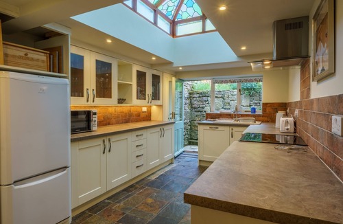 Maulds Meaburn House | Brookside Cottage - 3 bedroom cottage, dog friendly, with lovely views