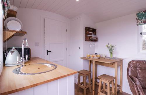 Whepstead House | Bumble's Retreat