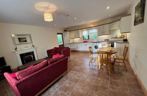 Belcoo House | Burnmon Cottage