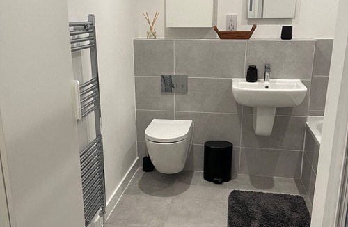 Burntisland Apartment | Burntisland, new-build luxury Penthouse apartment building. 5 minutes from golf.
